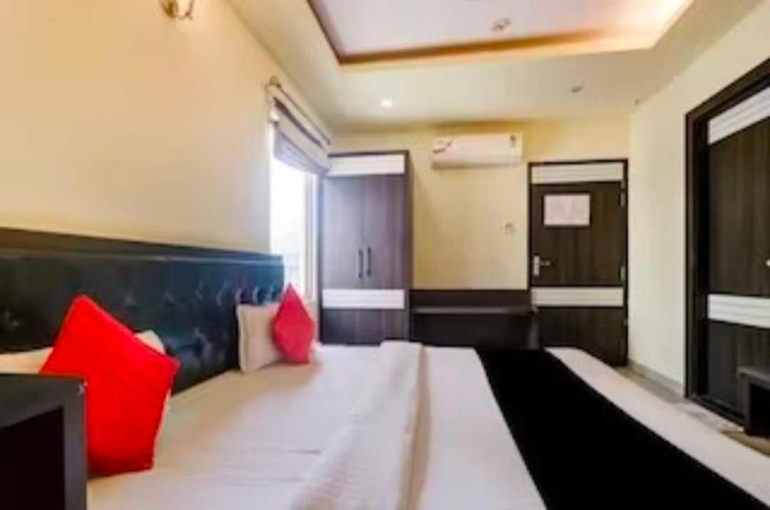 Collection O Hotel Kashi Inn Varanasi Exterior photo